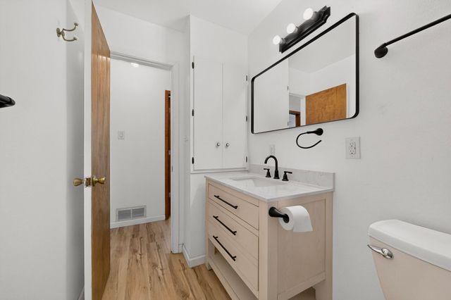 9312 Luthy Circle NE, Albuquerque, NM 87112