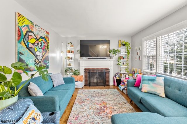 128 E Roselle Avenue, Roselle Park Boro, NJ 07204