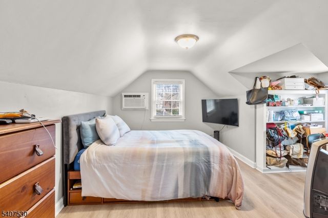 128 E Roselle Avenue, Roselle Park Boro, NJ 07204