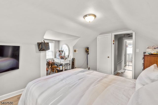 128 E Roselle Avenue, Roselle Park Boro, NJ 07204