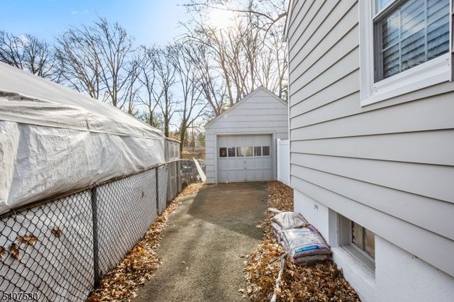 128 E Roselle Avenue, Roselle Park Boro, NJ 07204