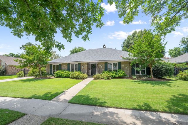12352 Lake Labelle Cir, Baton Rouge, LA 70816