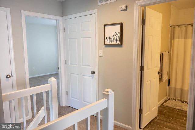 68 WOODHAVEN WAY, Sicklerville, NJ 08081
