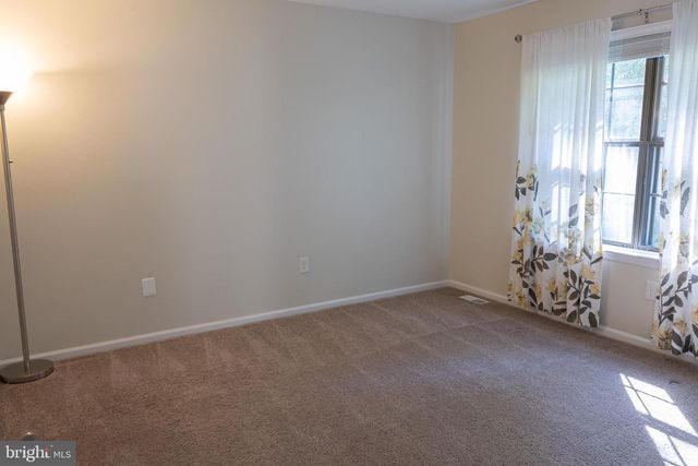 68 WOODHAVEN WAY, Sicklerville, NJ 08081