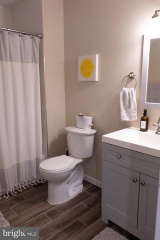 68 WOODHAVEN WAY, Sicklerville, NJ 08081