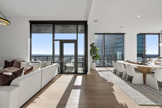 70 Rainey ST 3203, Austin, TX 78701