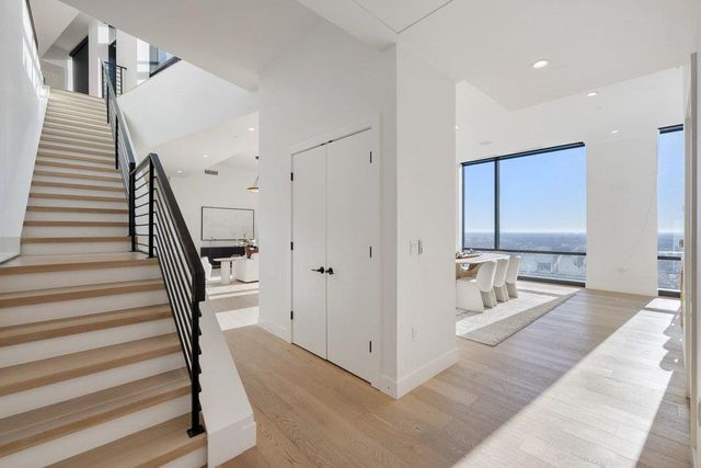 70 Rainey ST 3203, Austin, TX 78701