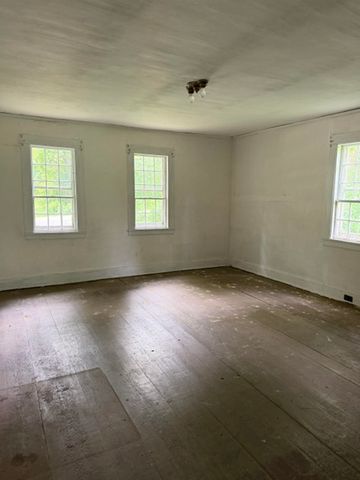 280 Chickville Road, Ossipee, NH 03864