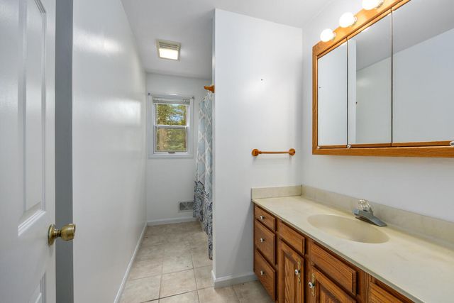 2751 N 6th Street, Oshtemo Twp, MI 49009