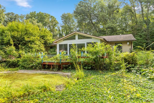 2751 N 6th Street, Oshtemo Twp, MI 49009