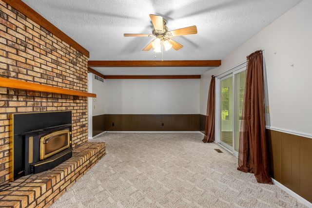 2751 N 6th Street, Oshtemo Twp, MI 49009