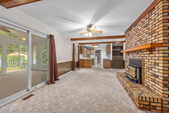 2751 N 6th Street, Oshtemo Twp, MI 49009