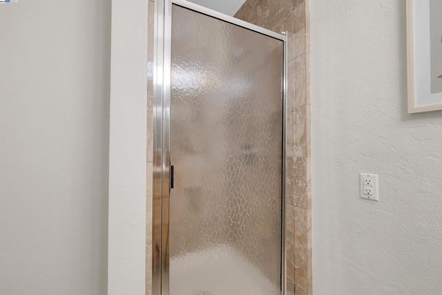 33846 14Th St, Union City, CA 94587