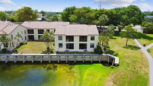2600 Greenwood Terrace G201, Boca Raton, FL 33431