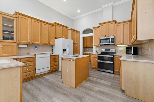 35841 MIDDEN PATH, Zephyrhills, FL 33541