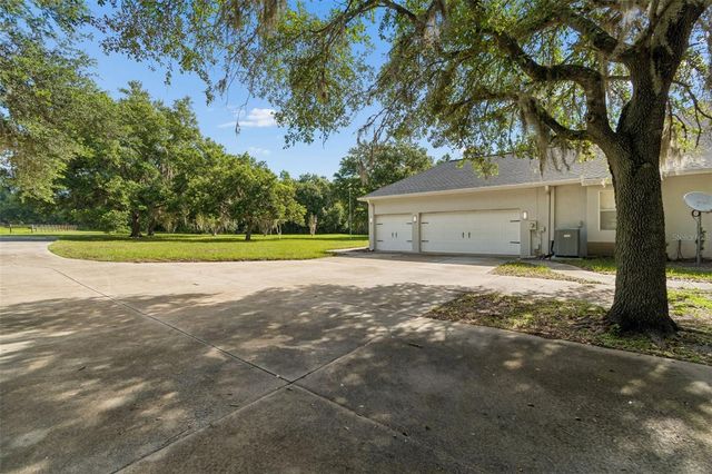 35841 MIDDEN PATH, Zephyrhills, FL 33541