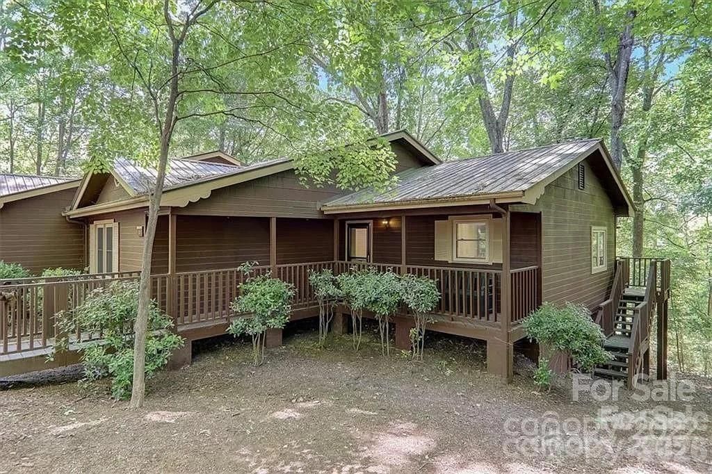 385 Whitney Boulevard 2, Lake Lure, NC 28746