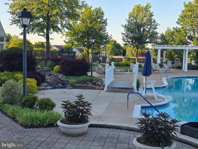 3805 BLOWING LEAF PL, Dumfries, VA 22025