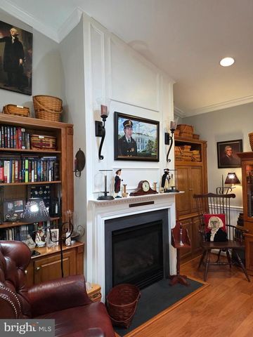 3805 BLOWING LEAF PL, Dumfries, VA 22025