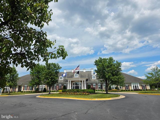 3805 BLOWING LEAF PL, Dumfries, VA 22025