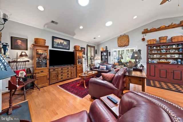 3805 BLOWING LEAF PL, Dumfries, VA 22025