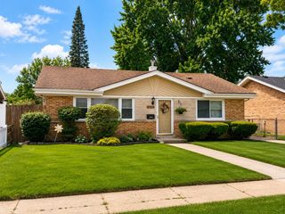 3613 W 120th Place, Alsip, IL 60803