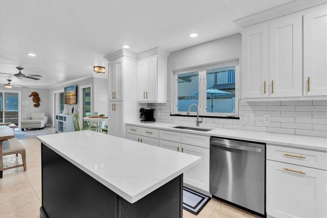 519 SOUTH DRIVE, Anna Maria, FL 34216