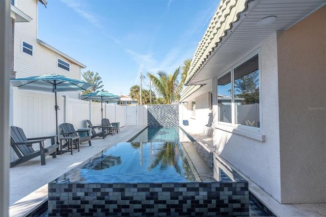 519 SOUTH DRIVE, Anna Maria, FL 34216