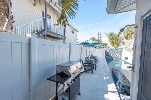 519 SOUTH DRIVE, Anna Maria, FL 34216