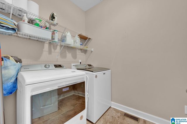 6220 DORSETT WOODS DRIVE, Mount Olive, AL 35117