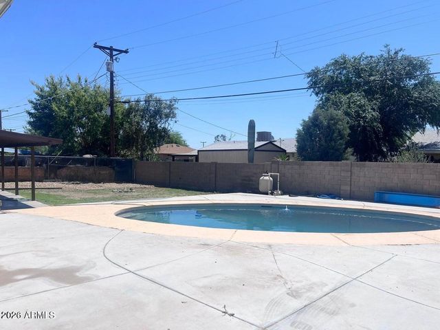 4843 W FLOWER Street, Phoenix, AZ 85031
