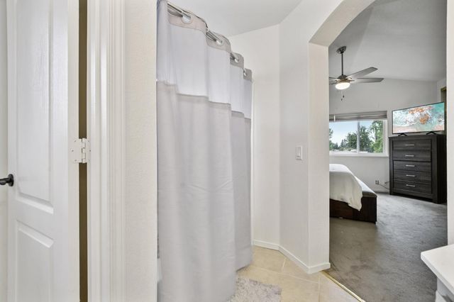 3606 Black Eagle Dr, Antelope, CA 95843