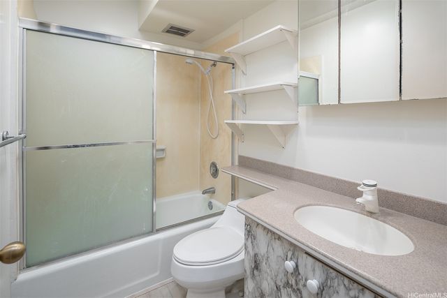 469 Ena Road 2009, Honolulu, HI 96815