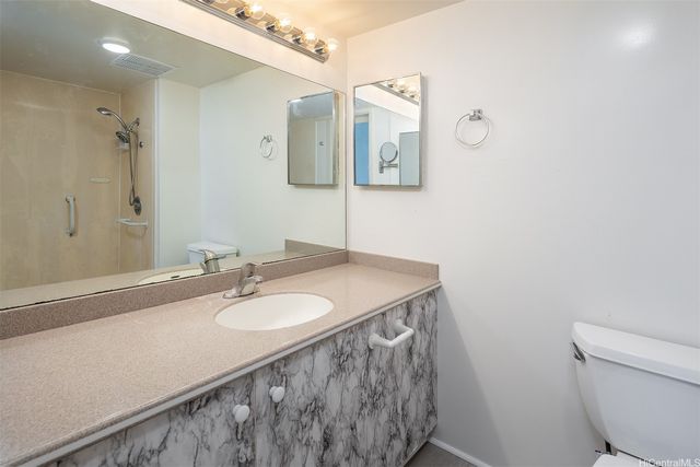 469 Ena Road 2009, Honolulu, HI 96815