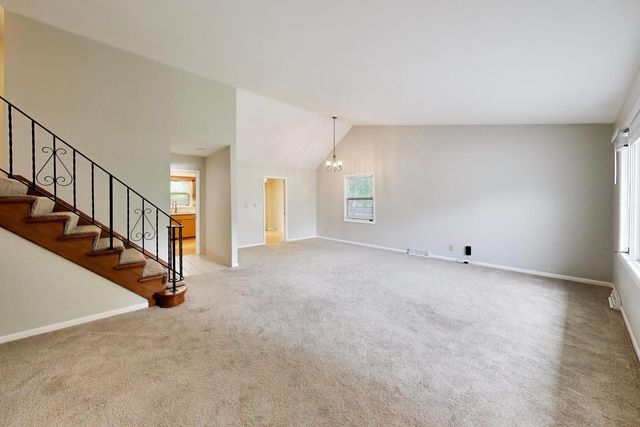717 Cheever Avenue, Geneva, IL 60134