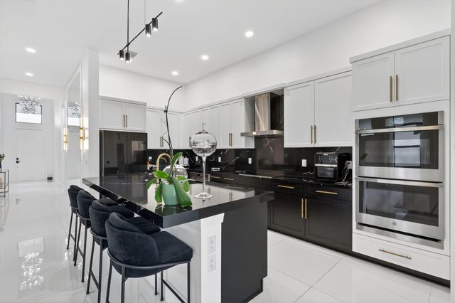 10195 SW Latium Way, Port St. Lucie, Port St Lucie, FL 34987