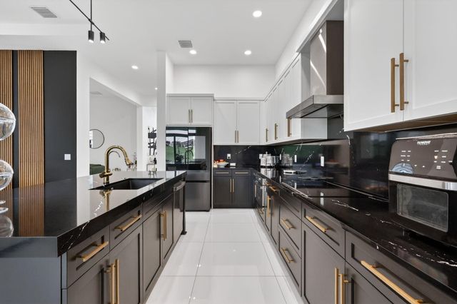 10195 SW Latium Way, Port St. Lucie, Port St Lucie, FL 34987