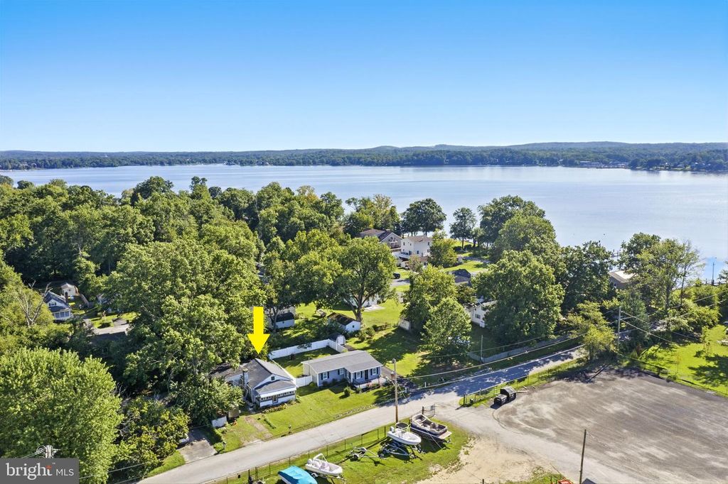 22 EDGEWATER AVE, North East, MD 21901