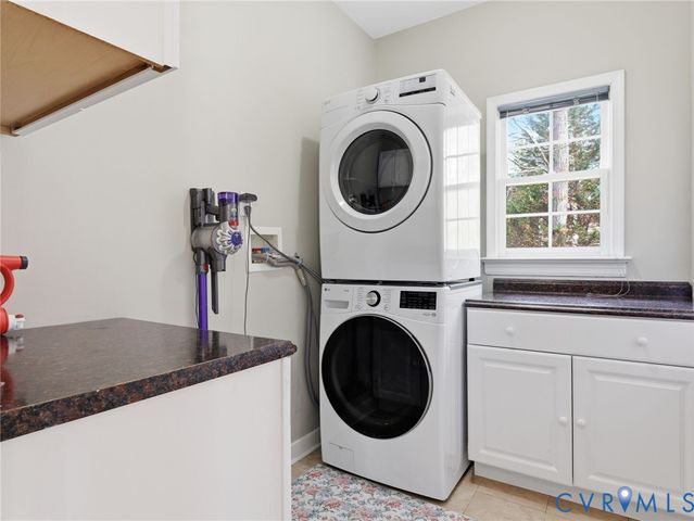 9375 Indianfield Dr, Mechanicsville, VA 23116
