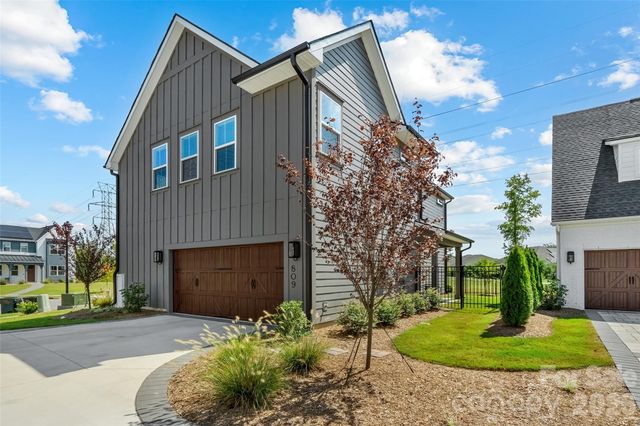 809 Terra Drive, Tega Cay, SC 29708