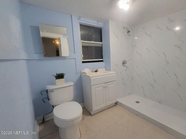 1040 E 14TH Street, Jacksonville, FL 32206