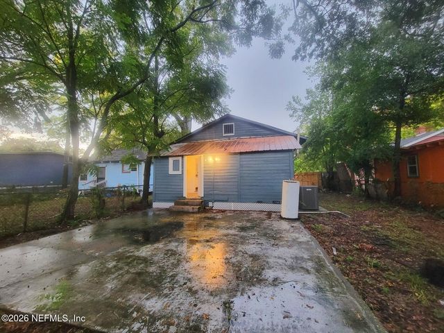 1040 E 14TH Street, Jacksonville, FL 32206