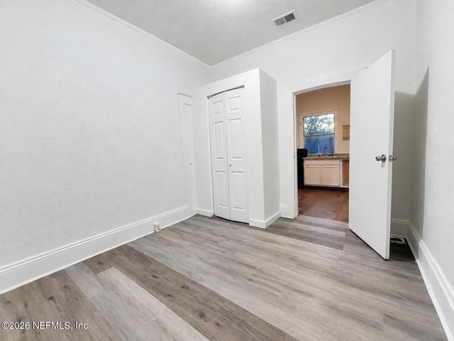1040 E 14TH Street, Jacksonville, FL 32206