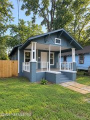 1040 E 14TH Street, Jacksonville, FL 32206