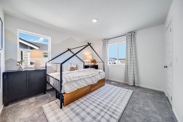 16697 E 30th Ln, Spokane Valley, WA 99037