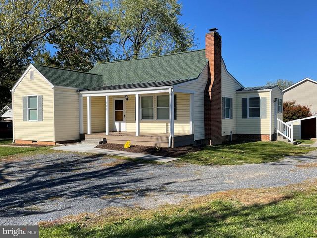 573 FAIRFAX PIKE, Stephens City, VA 22655