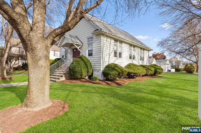 83 Heights Avenue, Fair Lawn, NJ 07410