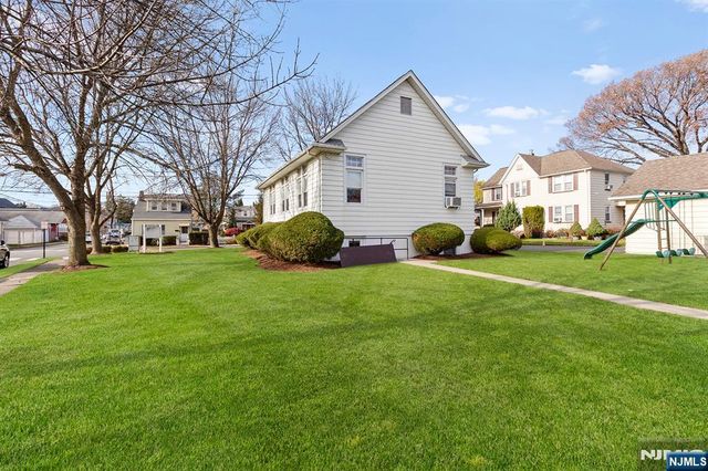 83 Heights Avenue, Fair Lawn, NJ 07410