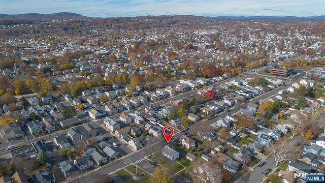 83 Heights Avenue, Fair Lawn, NJ 07410