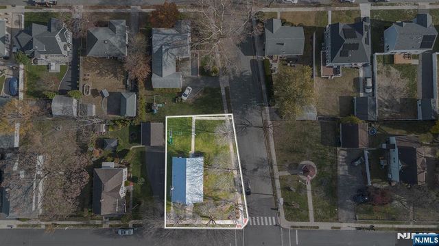 83 Heights Avenue, Fair Lawn, NJ 07410